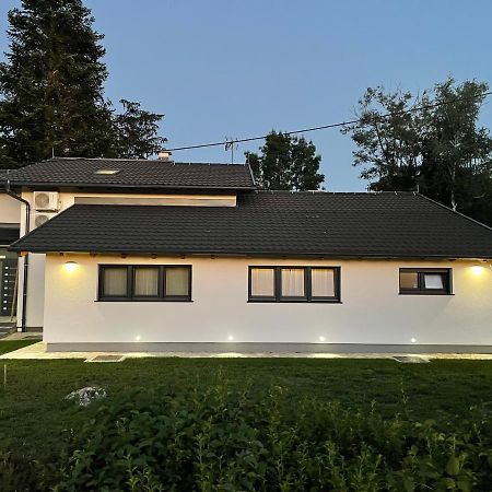Pampas Apartments Mreznica Дуга-Реса Экстерьер фото