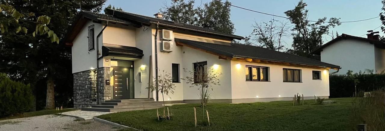 Pampas Apartments Mreznica Дуга-Реса Экстерьер фото