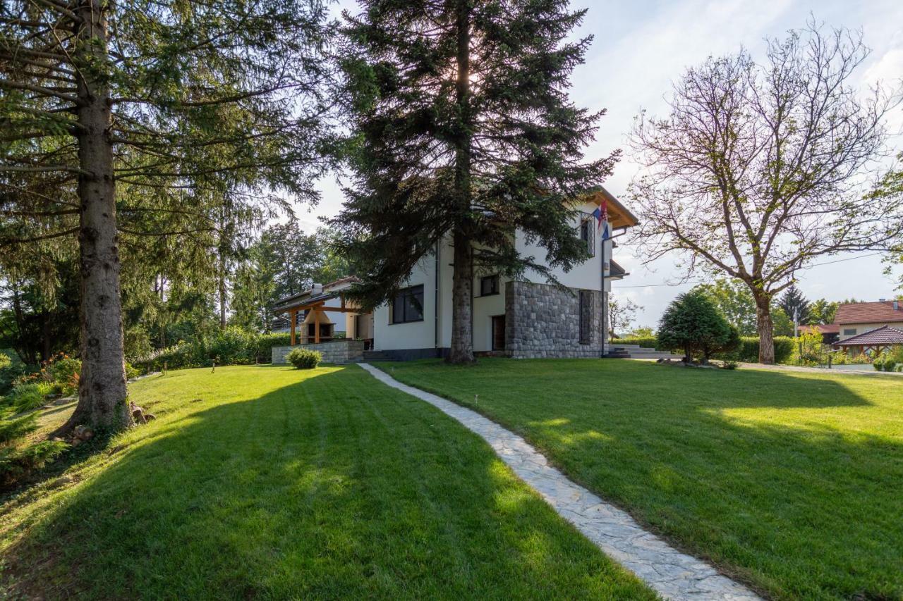 Pampas Apartments Mreznica Дуга-Реса Экстерьер фото